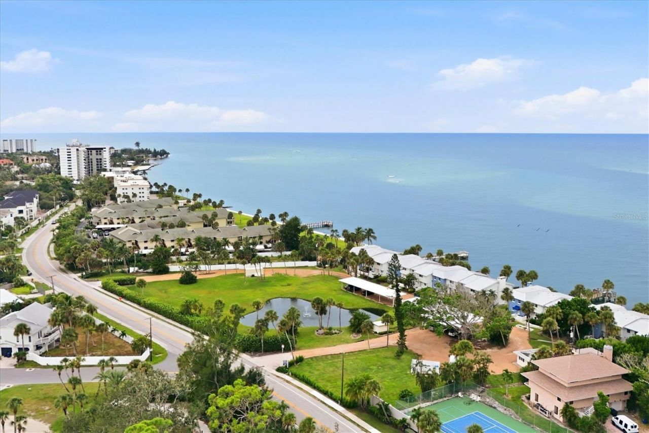 4532 Ocean Boulevard, Unit 209, Sarasota, FL 34242 Photo