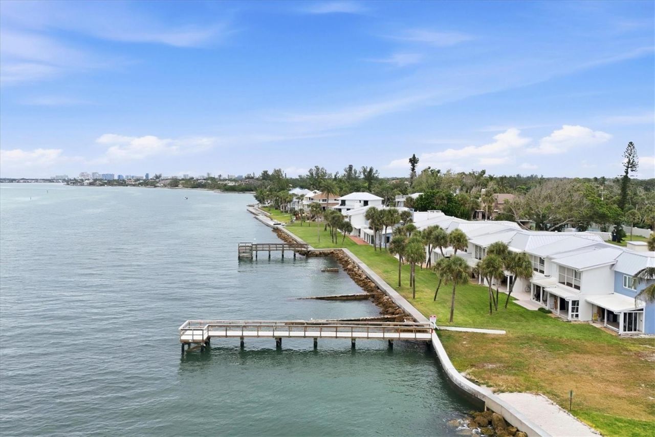 4532 Ocean Boulevard, Unit 209, Sarasota, FL 34242 Photo