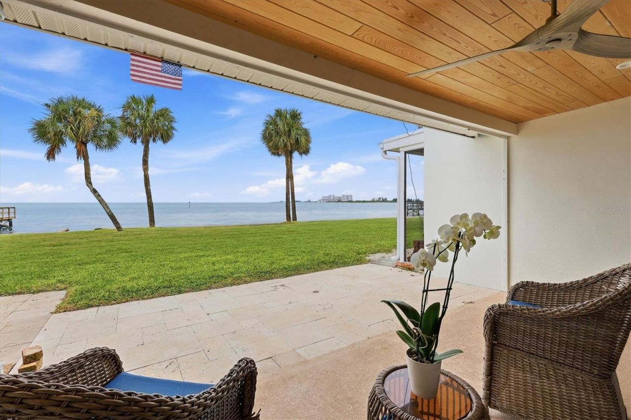 4532 Ocean Boulevard, Unit 209, Sarasota, FL 34242 Photo