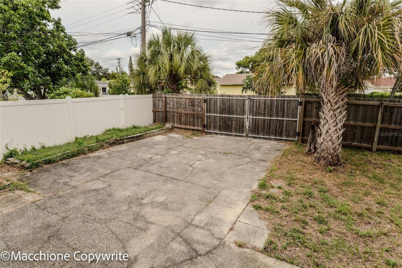 2827 29th Avenue N, Saint Petersburg, FL 33713 Photo