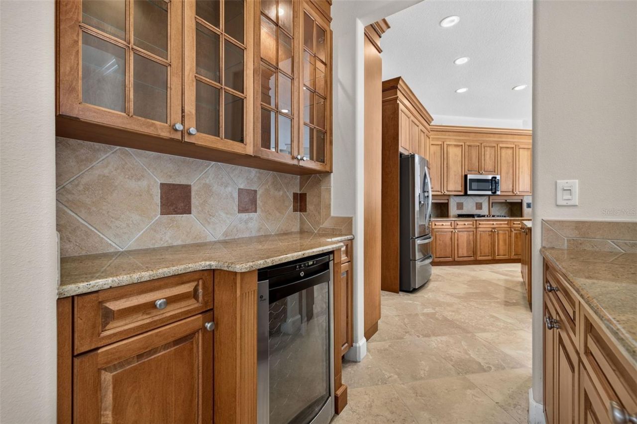 1516 Canopy Oaks Boulevard, Palm Harbor, FL 34683 Photo