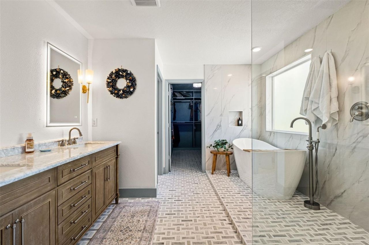 13049 Maycrest Avenue, Weeki Wachee, FL 34614 Photo