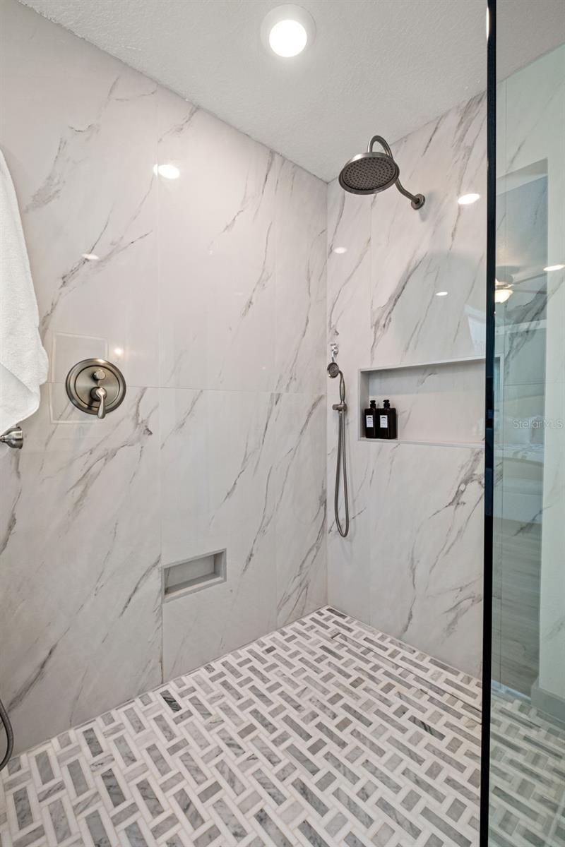 13049 Maycrest Avenue, Weeki Wachee, FL 34614 Photo