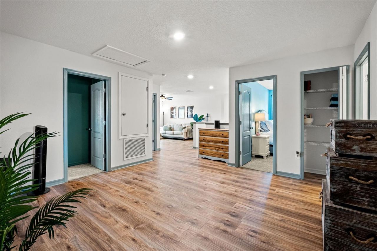 13049 Maycrest Avenue, Weeki Wachee, FL 34614 Photo