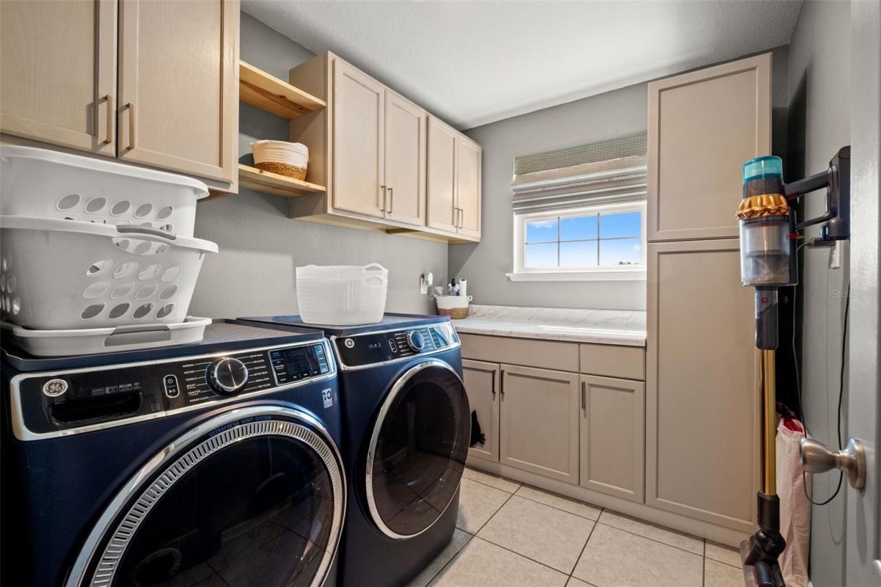 13049 Maycrest Avenue, Weeki Wachee, FL 34614 Photo