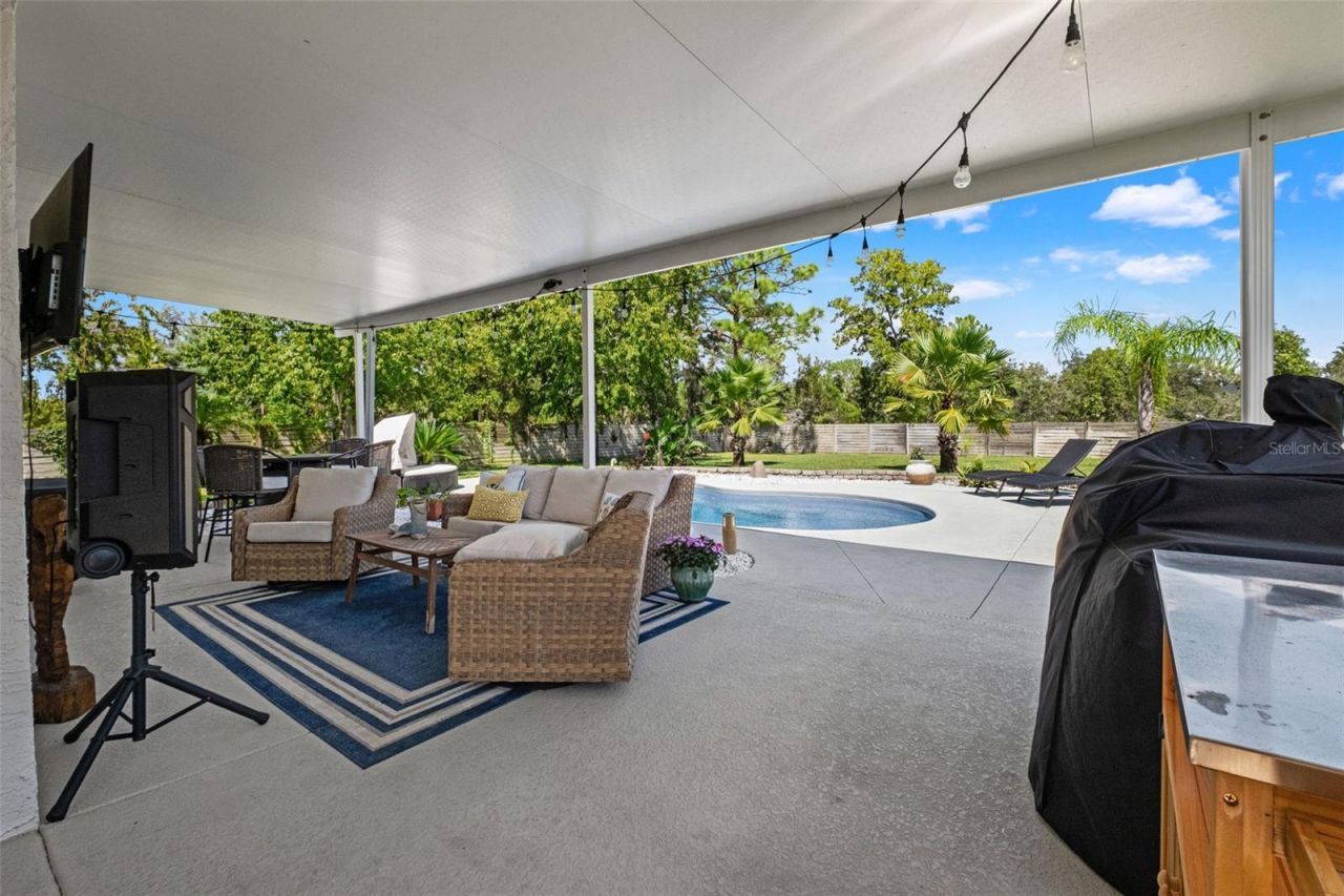 13049 Maycrest Avenue, Weeki Wachee, FL 34614 Photo