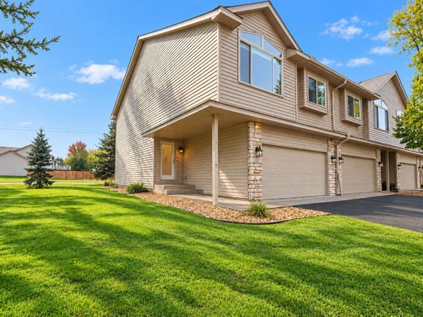 1120 Bristol Lane, Farmington, MN 55024