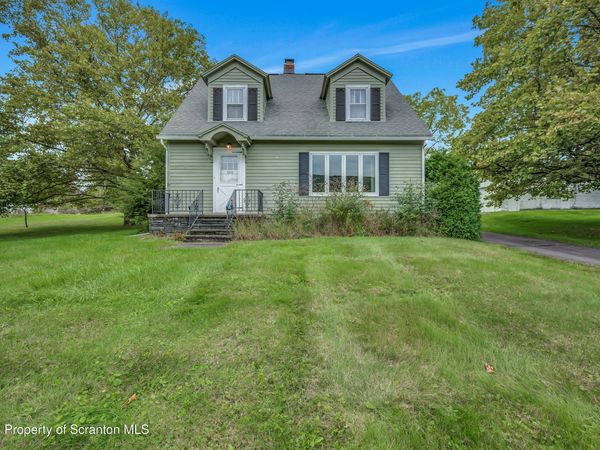 1213 Layton Road, South Abington Twp, PA 18411