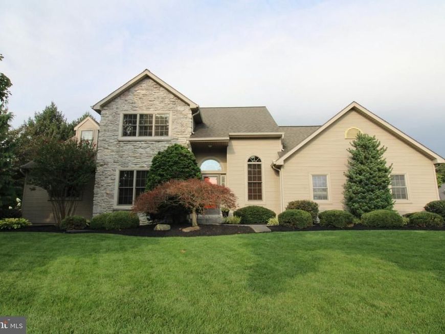 669 Laurel Avenue, Lititz, PA 17543 Main Photo