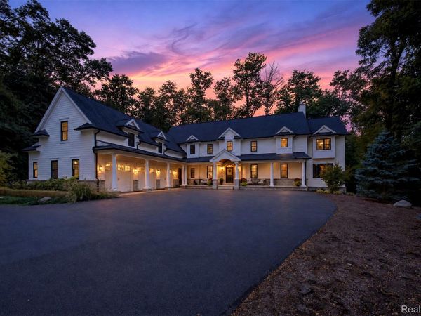 1533 Kensington Road, Bloomfield Hills, Mi 48304