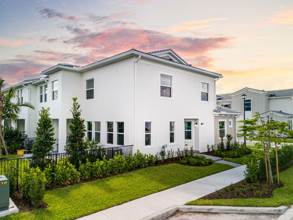 16431 Millenium Court, Westlake, FL 33470
