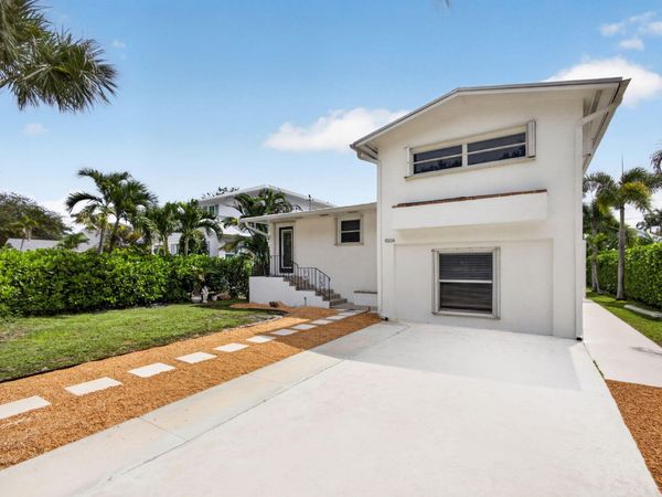 9106 SE VENUS Street, Hobe Sound, FL 33455