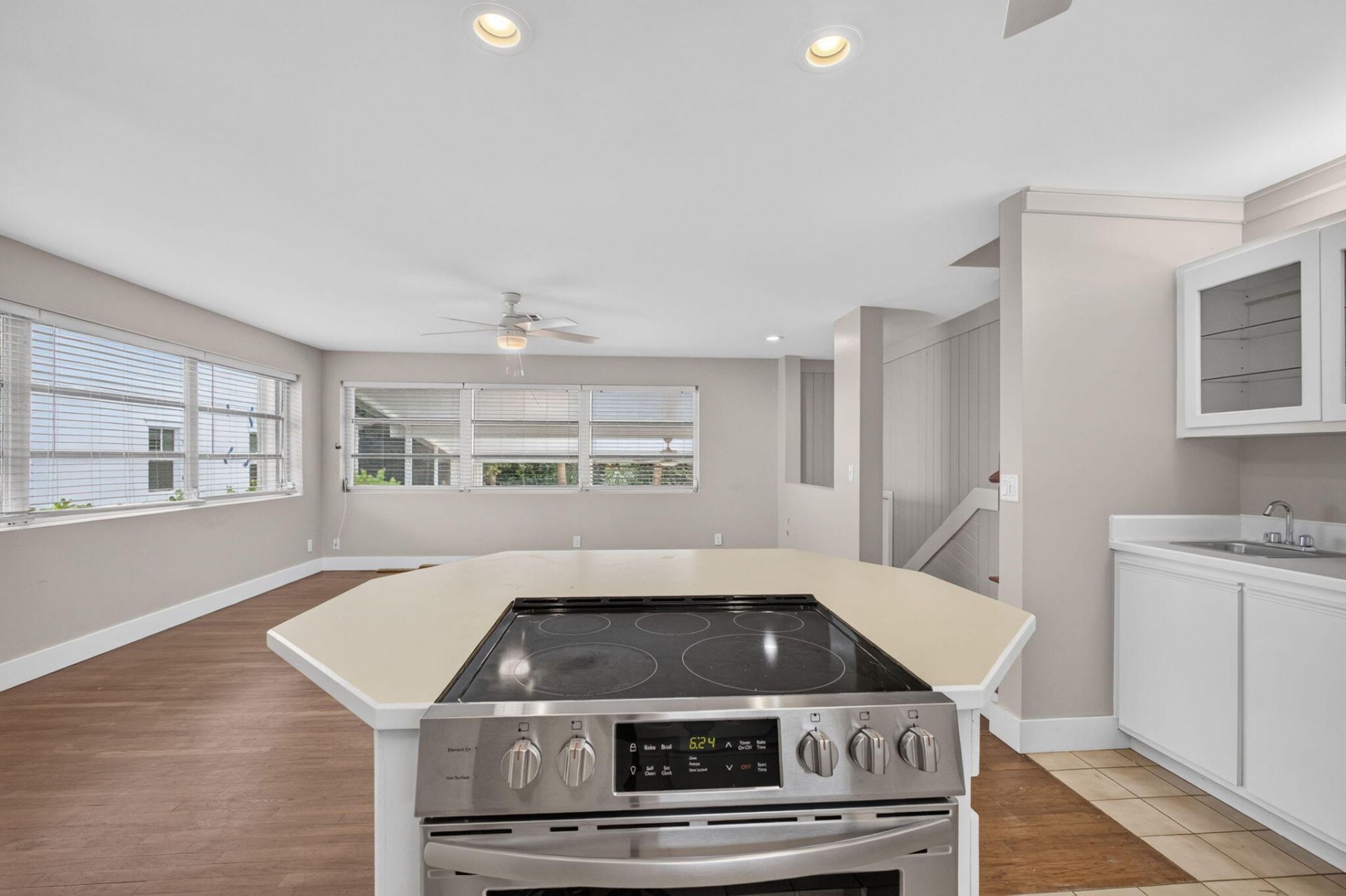 9106 SE Venus Street, Hobe Sound, FL 33455 Photo