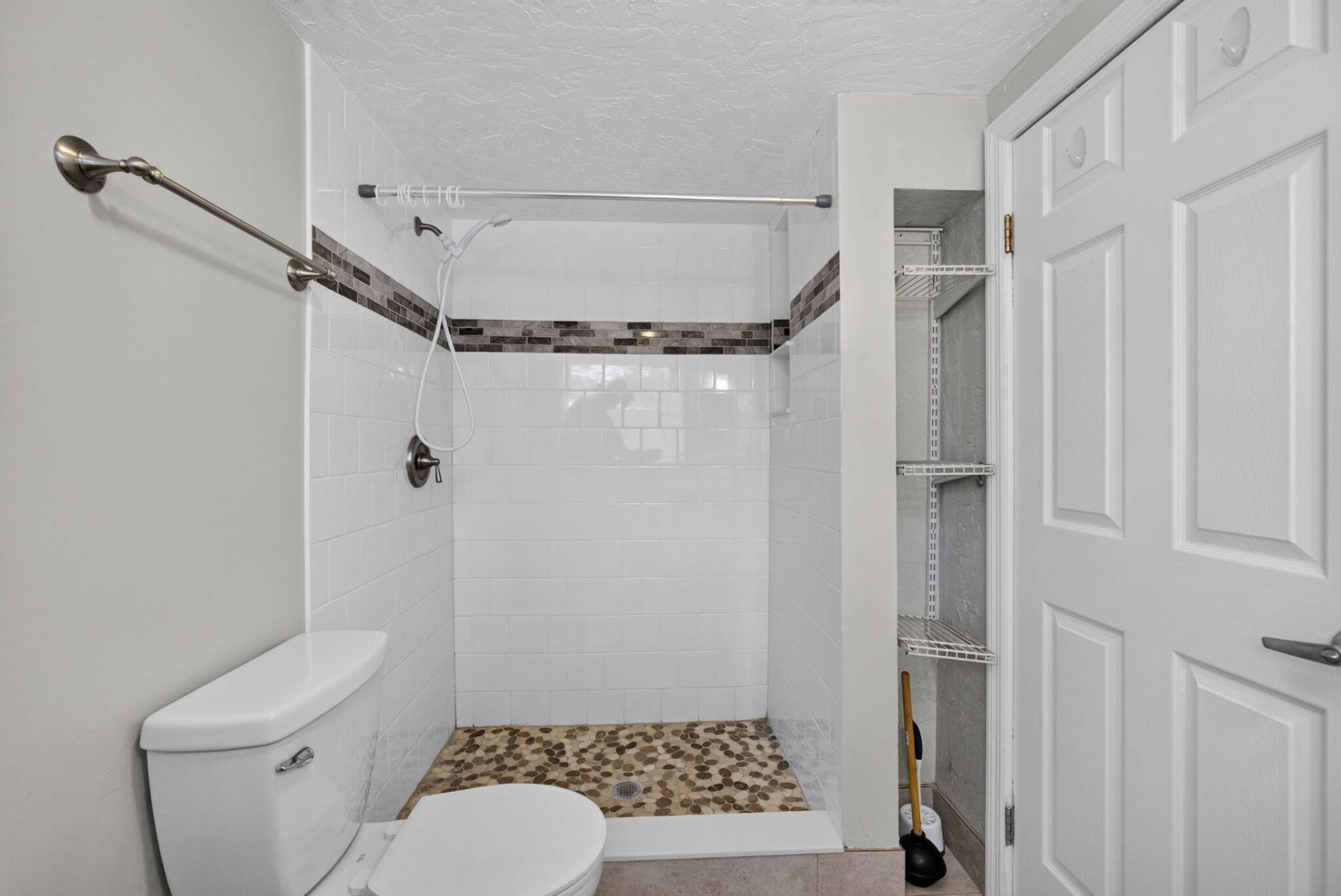 9106 SE Venus Street, Hobe Sound, FL 33455 Photo