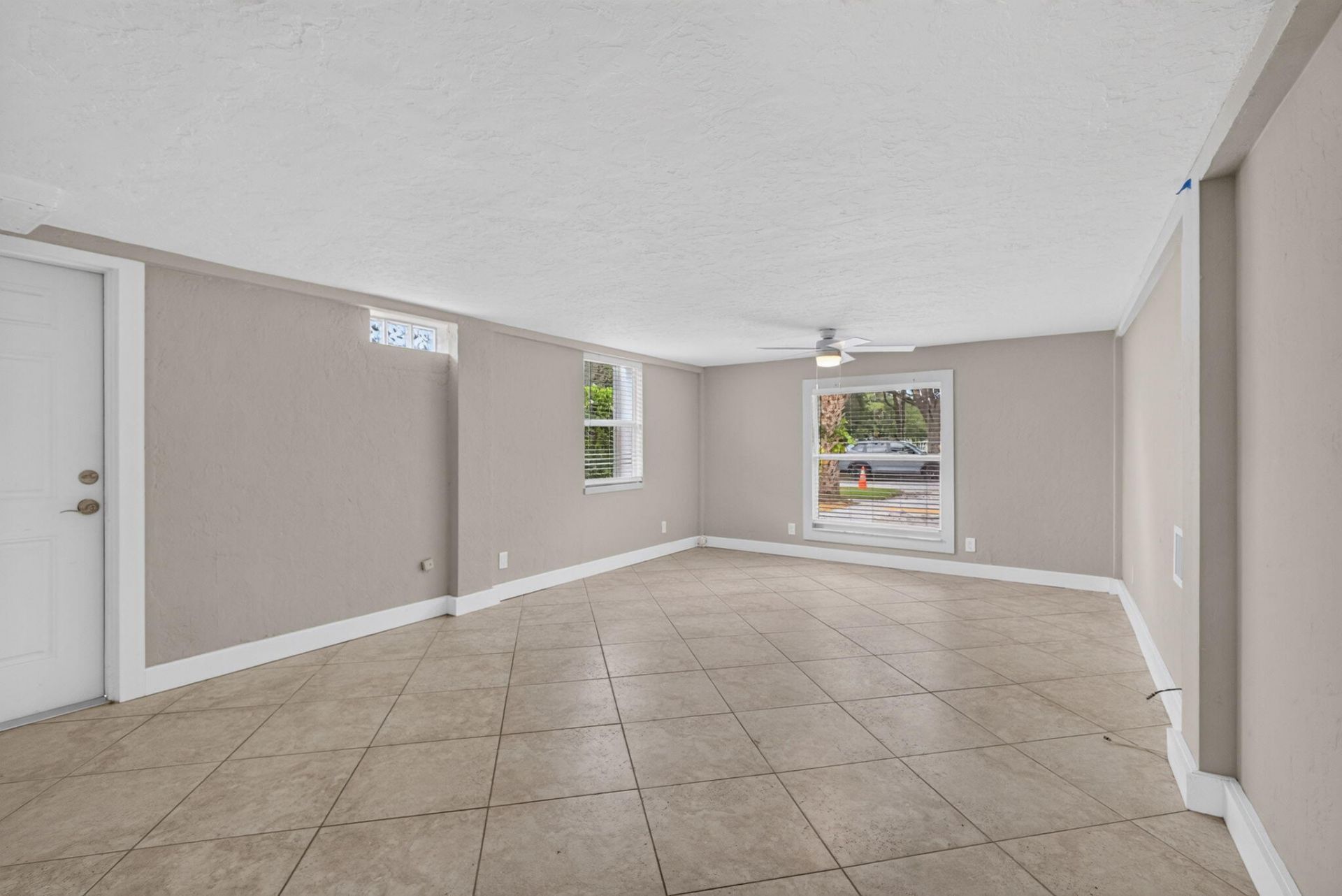9106 SE Venus Street, Hobe Sound, FL 33455 Photo