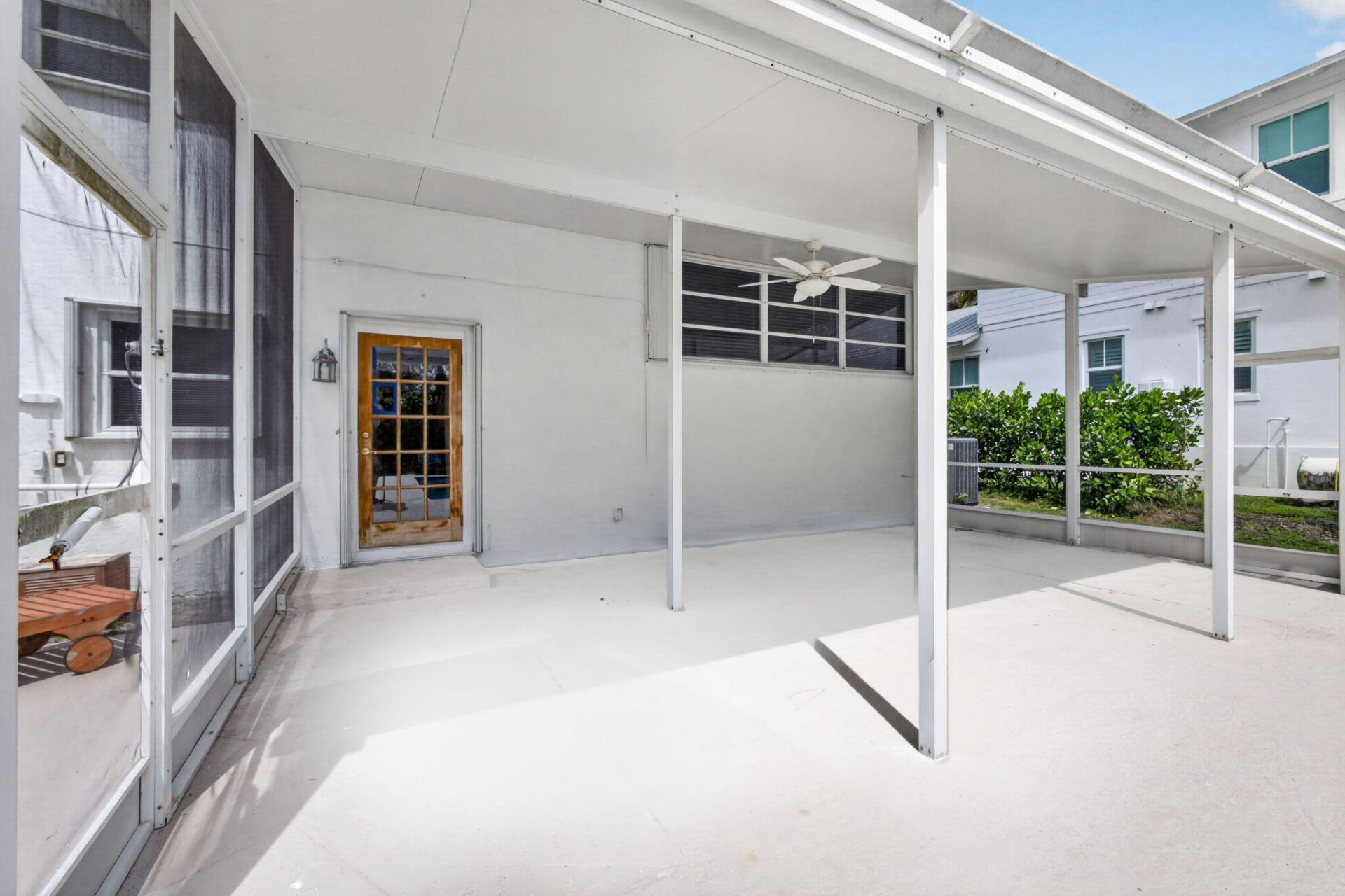 9106 SE Venus Street, Hobe Sound, FL 33455 Photo