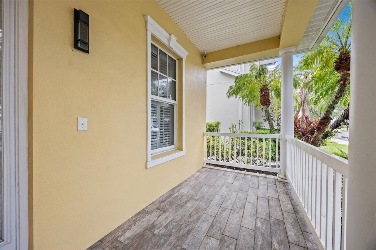 10502 SW Kelsey Way, Port Saint Lucie, FL 34987 Photo