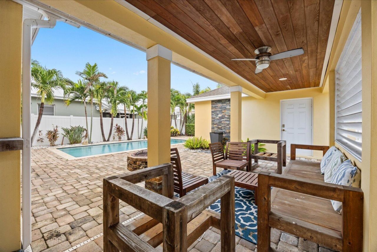 10502 SW Kelsey Way, Port Saint Lucie, FL 34987 Photo