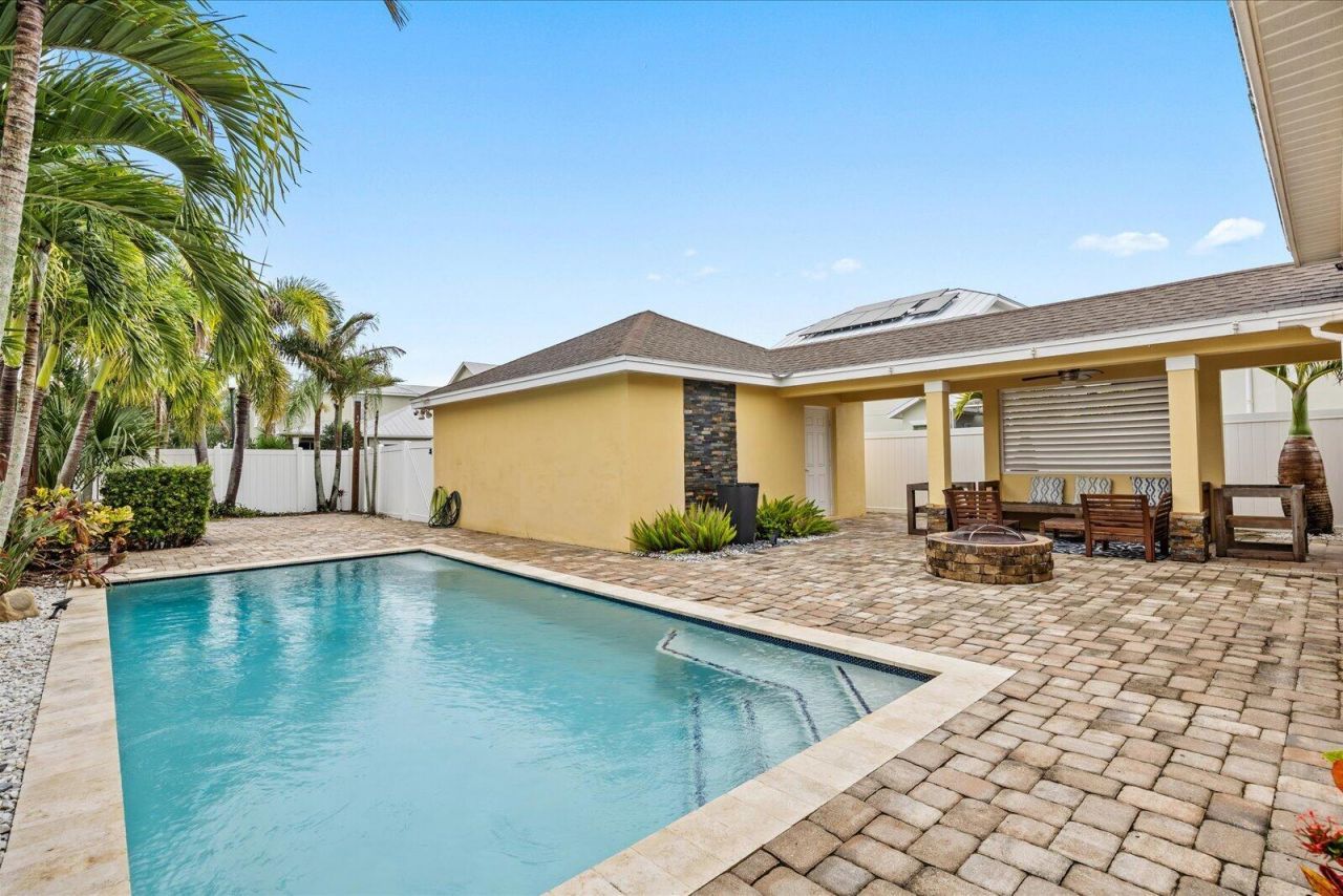 10502 SW Kelsey Way, Port Saint Lucie, FL 34987 Photo