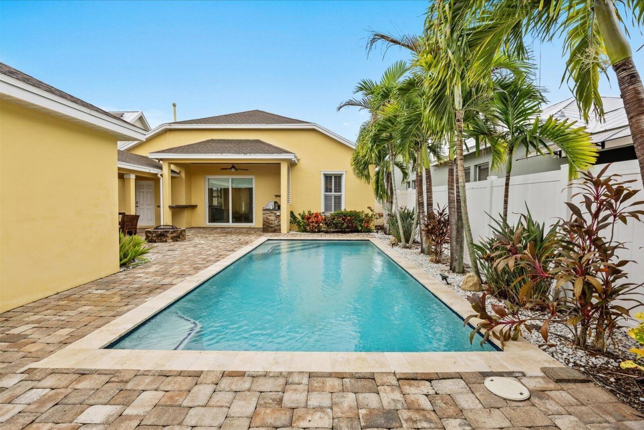 10502 SW Kelsey Way, Port Saint Lucie, FL 34987 Photo