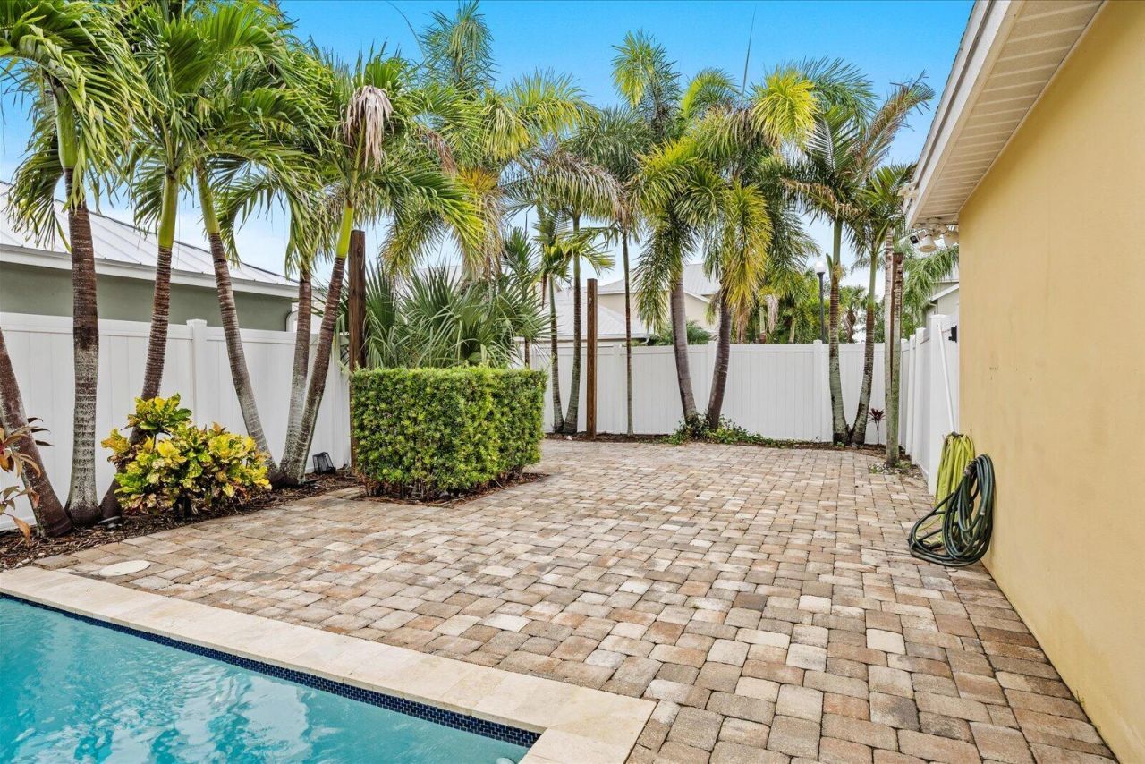 10502 SW Kelsey Way, Port Saint Lucie, FL 34987 Photo
