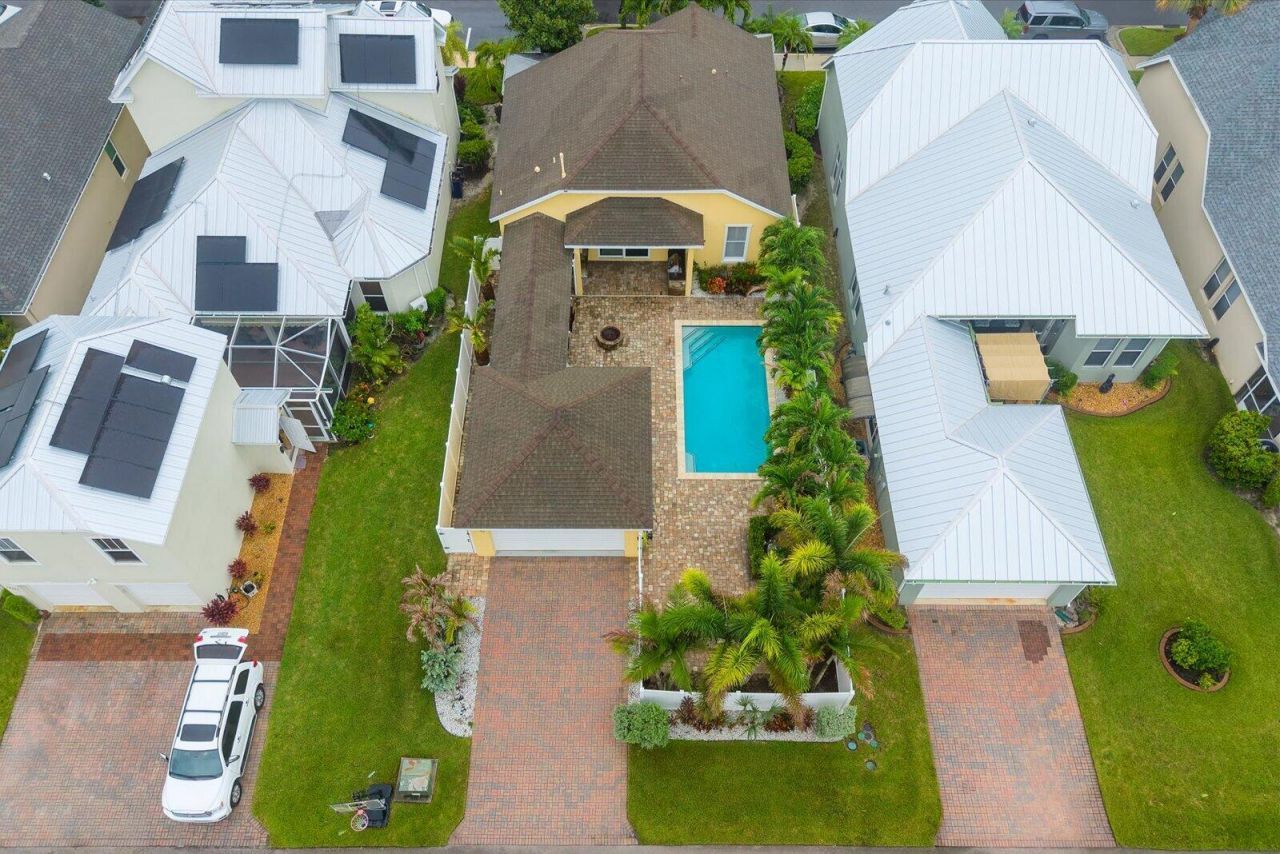 10502 SW Kelsey Way, Port Saint Lucie, FL 34987 Photo