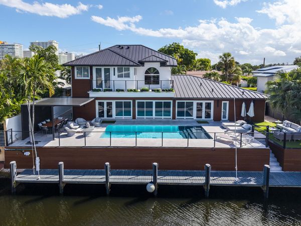 11 Castle Harbor Isle Drive, Fort Lauderdale, FL 33308