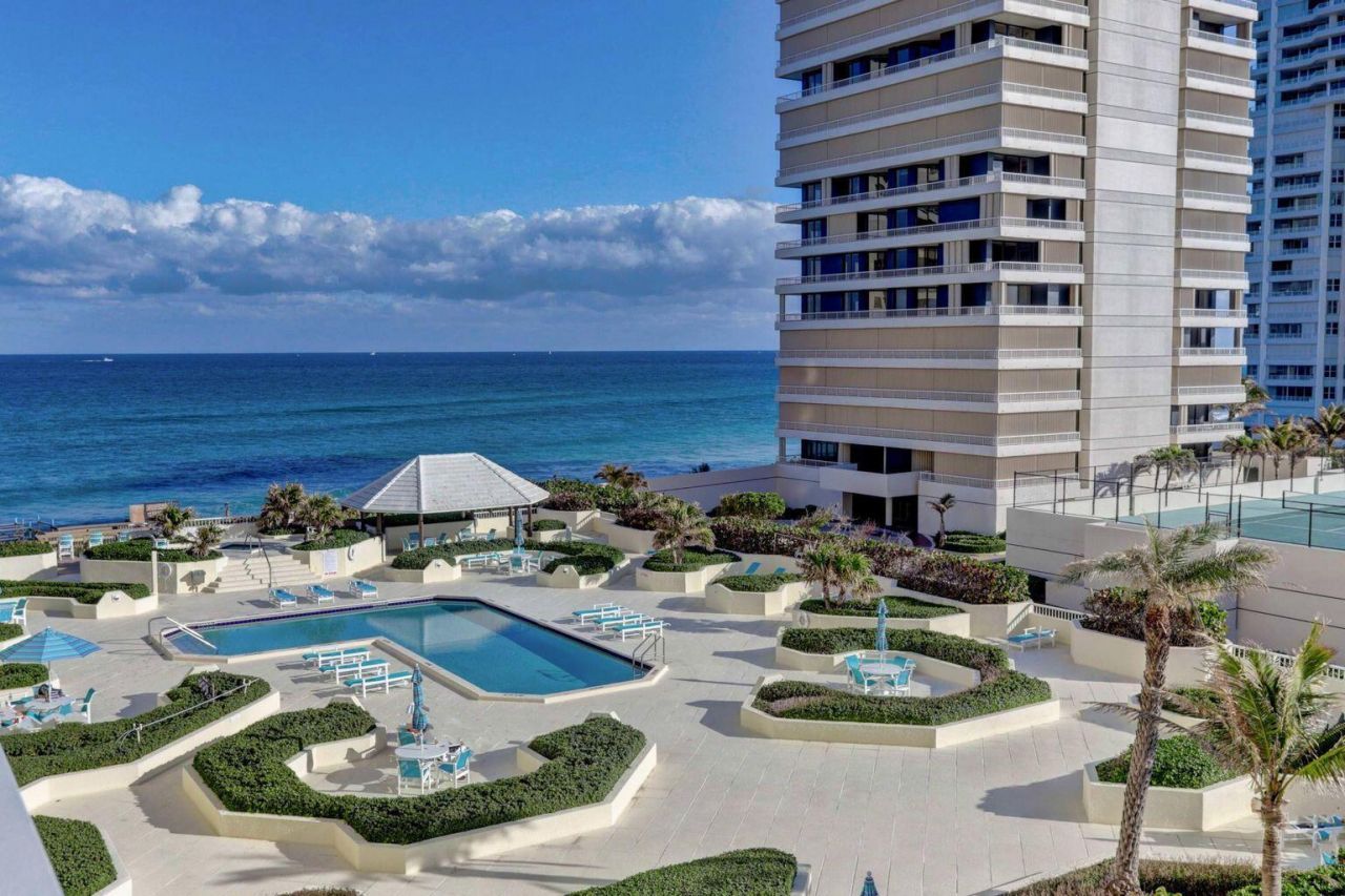 5280 N Ocean Drive, Unit 12B, Riviera Beach, FL 33404 Photo