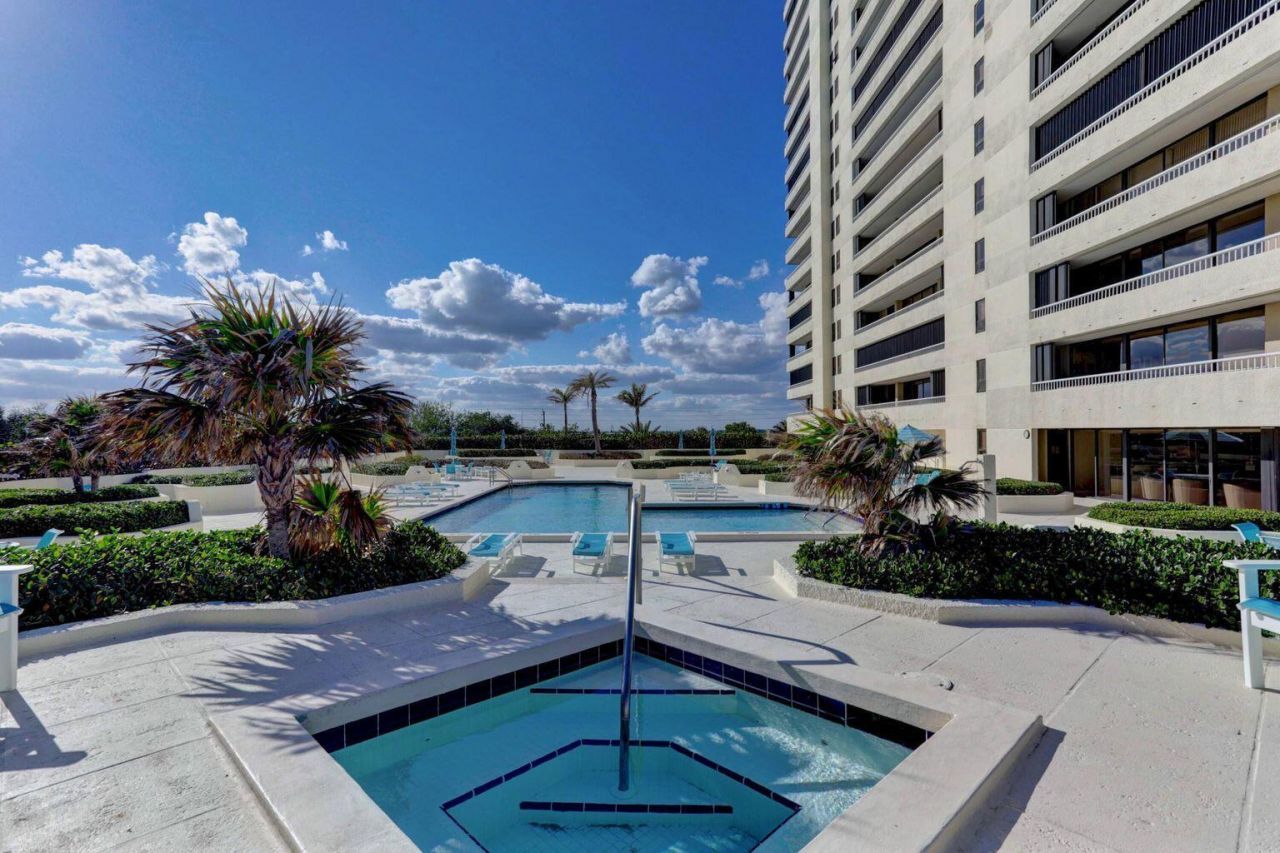 5280 N Ocean Drive, Unit 12B, Riviera Beach, FL 33404 Photo