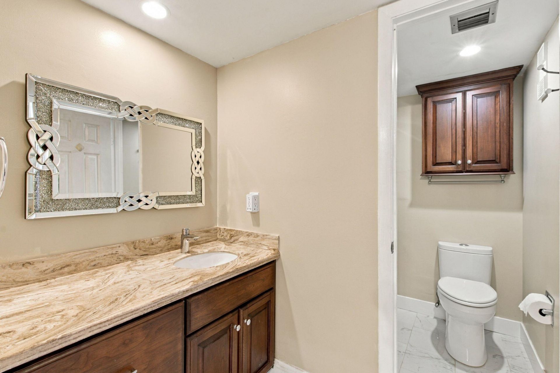 1502 Whitehall Drive, Unit 305, Davie, FL 33324 Photo