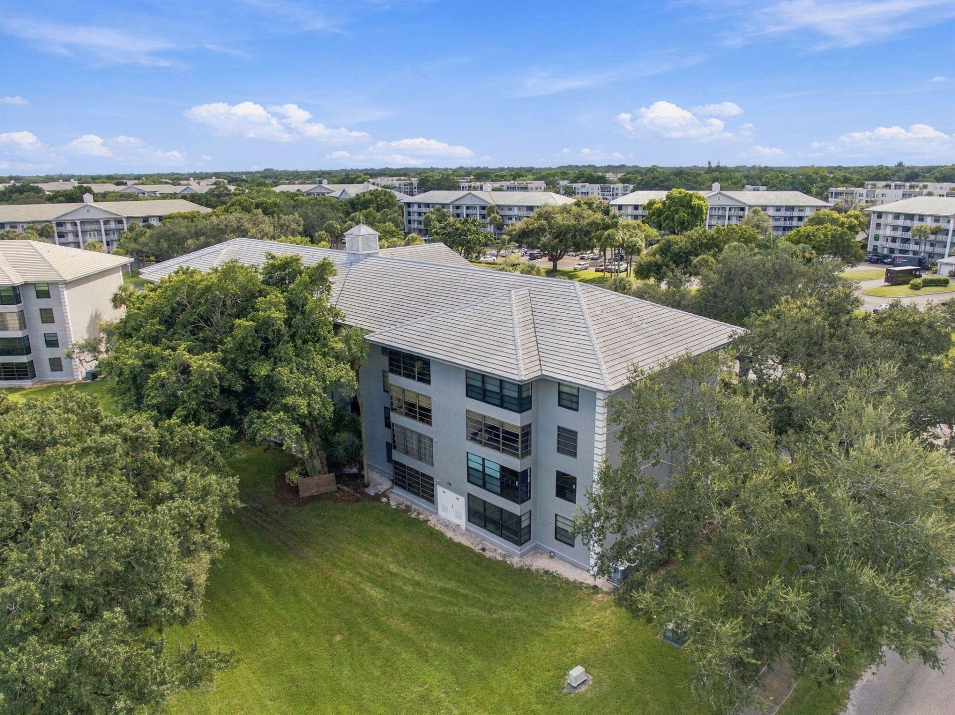1502 Whitehall Drive, Unit 305, Davie, FL 33324 Photo