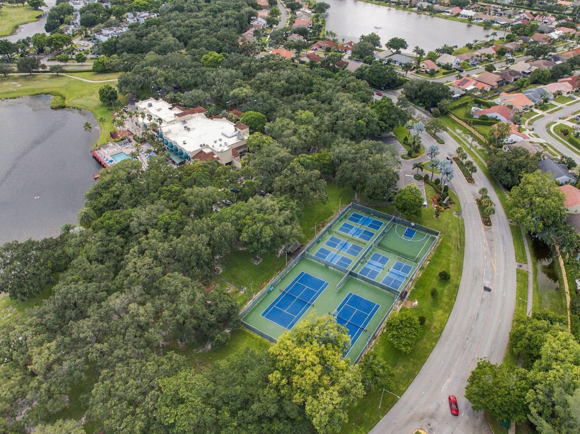 1502 Whitehall Drive, Unit 305, Davie, FL 33324 Photo