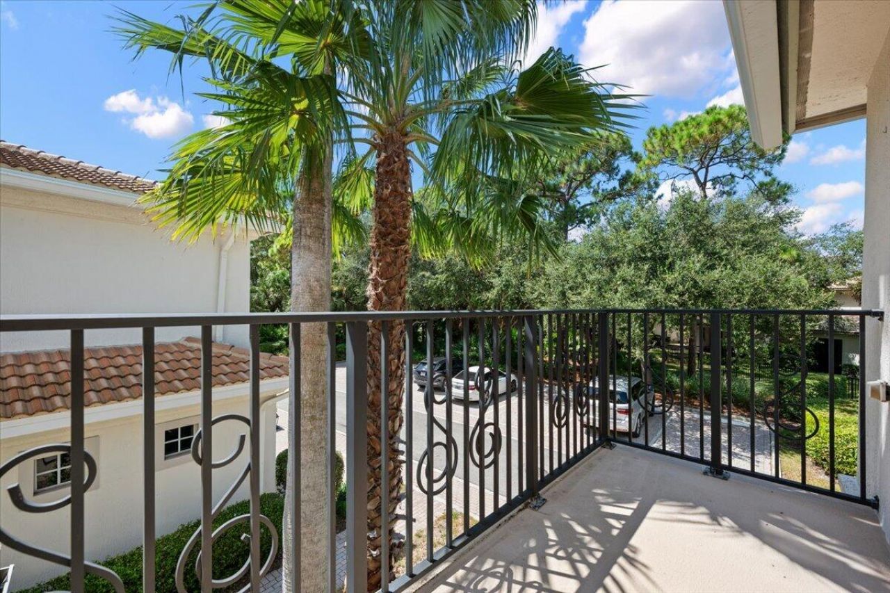209 Evergrene Parkway, Palm Beach Gardens, FL 33410 Photo