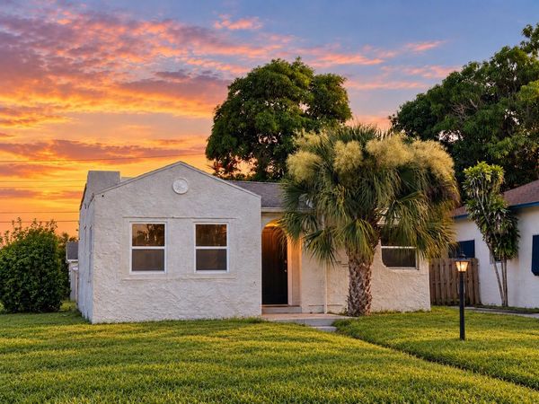 500 EVERGREEN Drive, Lake Park, FL 33403