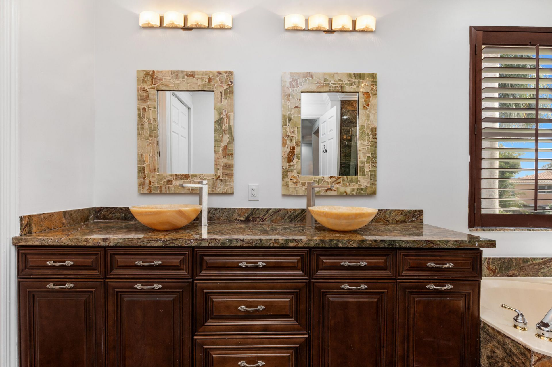 2731 SW 130th Terrace, Miramar, FL 33027 Photo