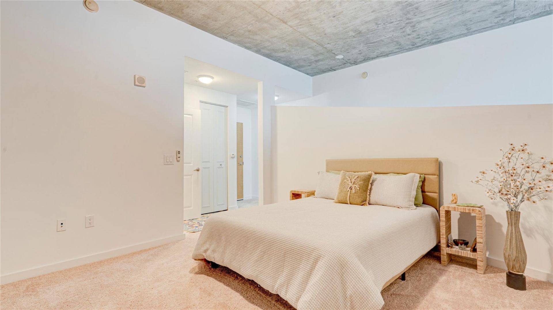 300 S Australian Avenue, Unit 408, West Palm Beach, FL 33401 Photo