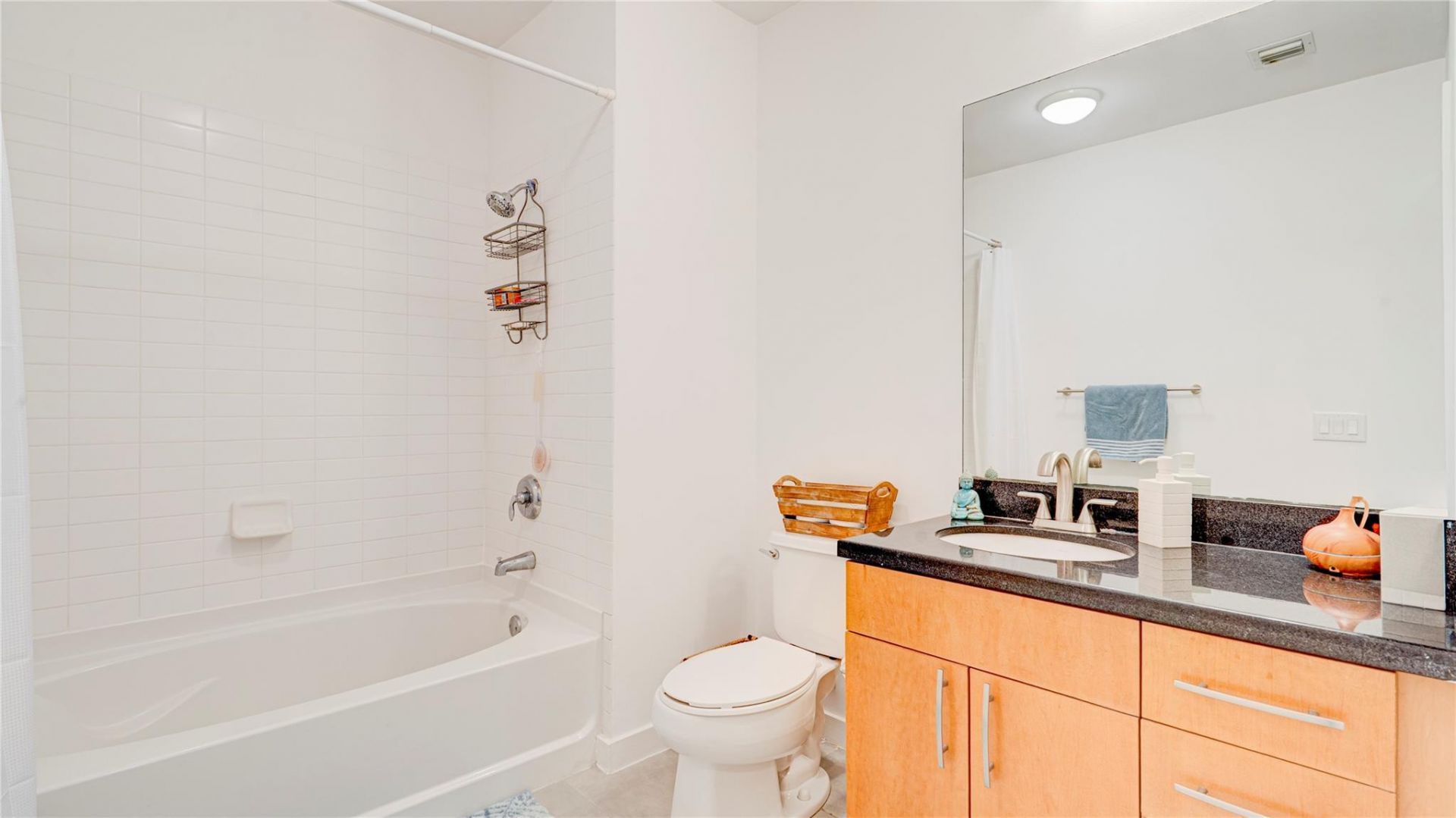 300 S Australian Avenue, Unit 408, West Palm Beach, FL 33401 Photo
