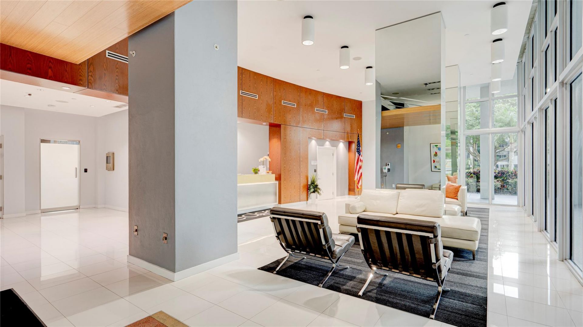 300 S Australian Avenue, Unit 408, West Palm Beach, FL 33401 Photo