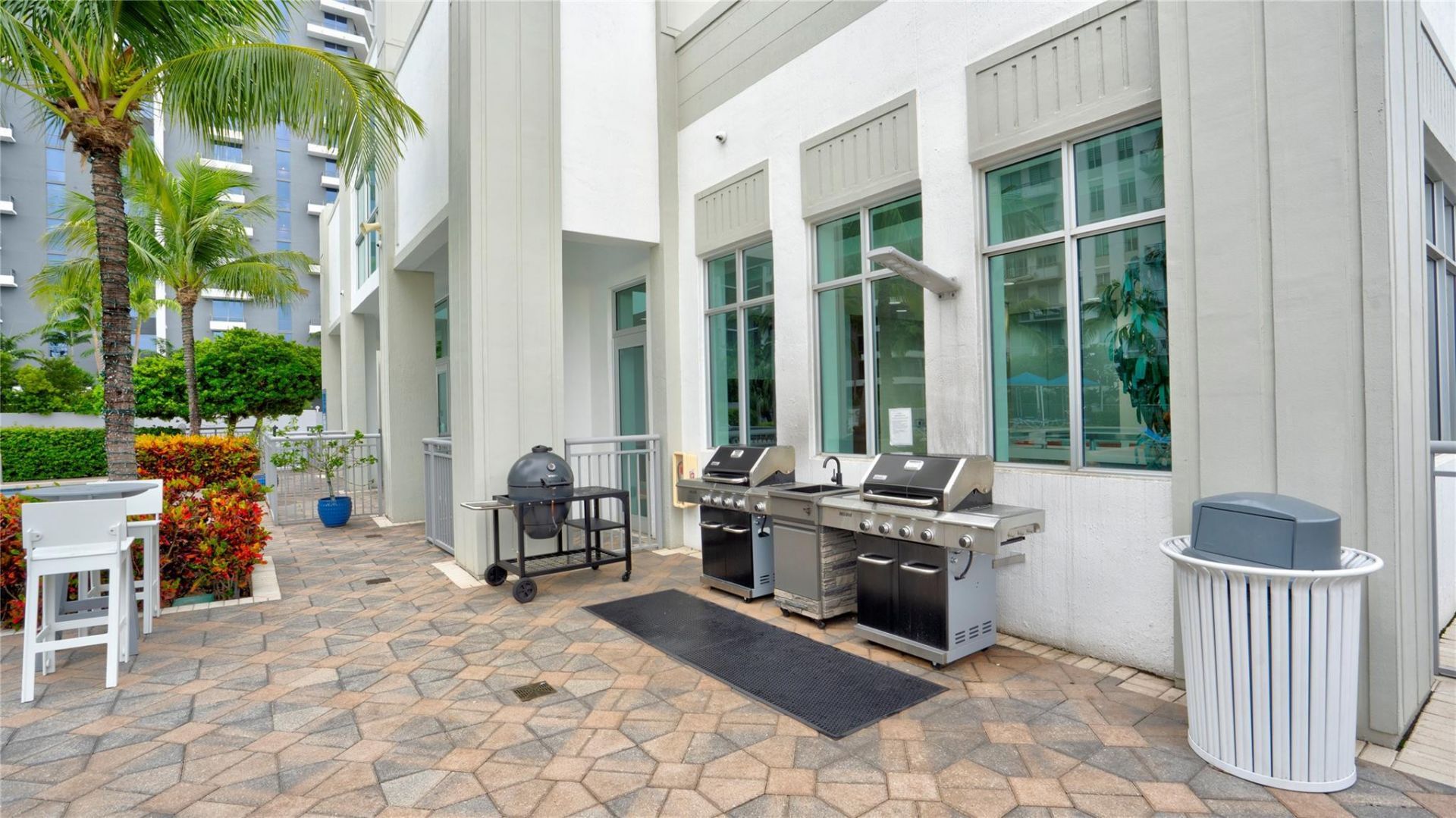 300 S Australian Avenue, Unit 408, West Palm Beach, FL 33401 Photo