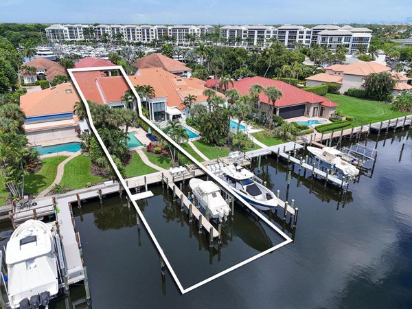 2025 La Porte Drive, Palm Beach Gardens, FL 33410