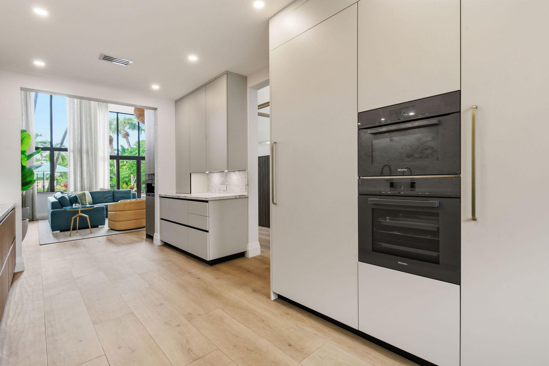 2025 La Porte Drive, Palm Beach Gardens, FL 33410 Photo