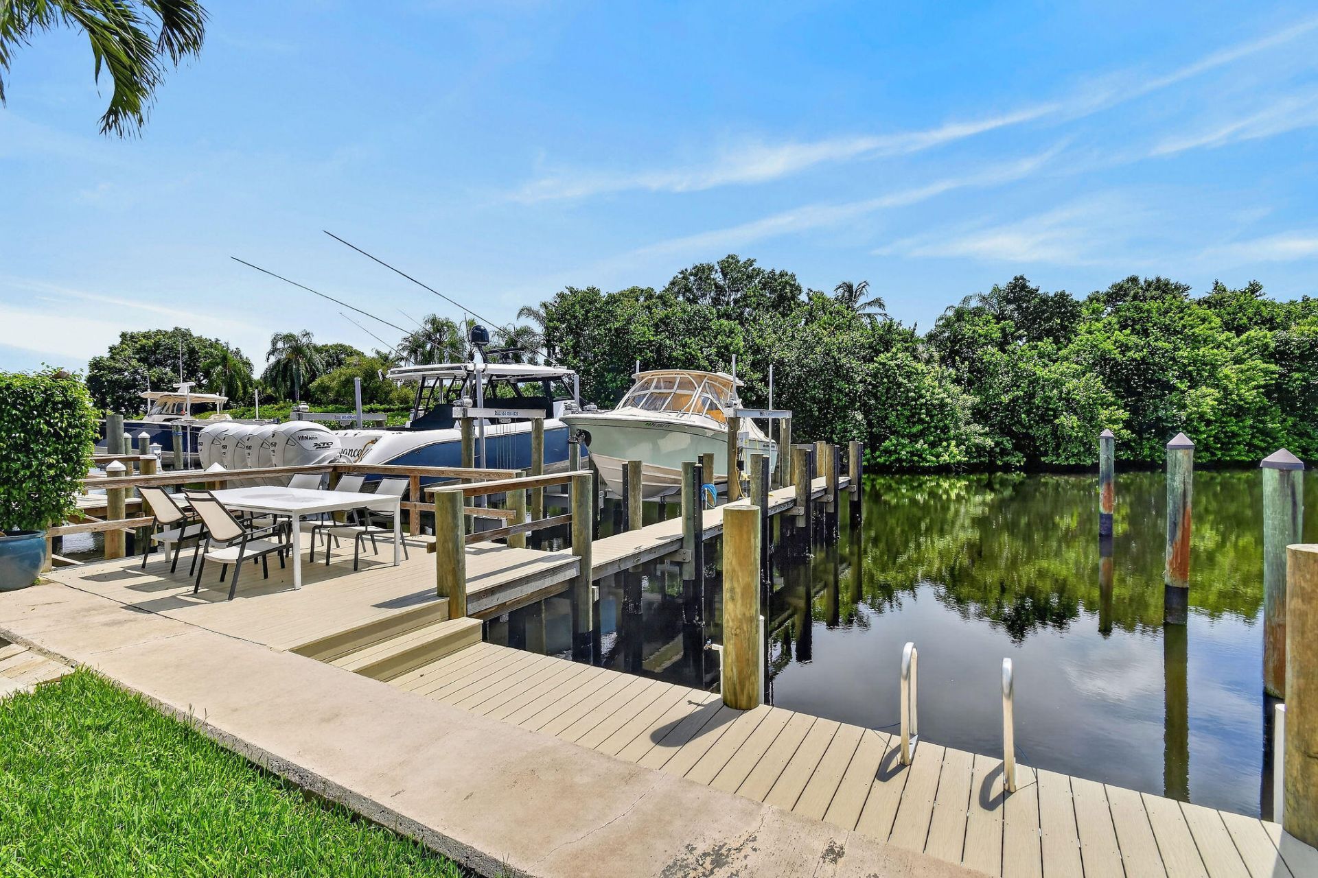 2025 La Porte Drive, Palm Beach Gardens, FL 33410 Photo