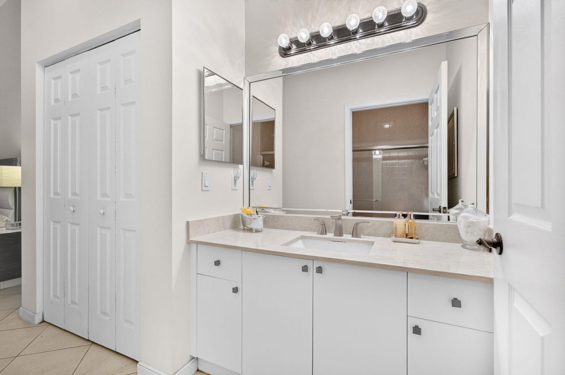2340 Windjammer Way, West Palm Beach, FL 33411 Photo