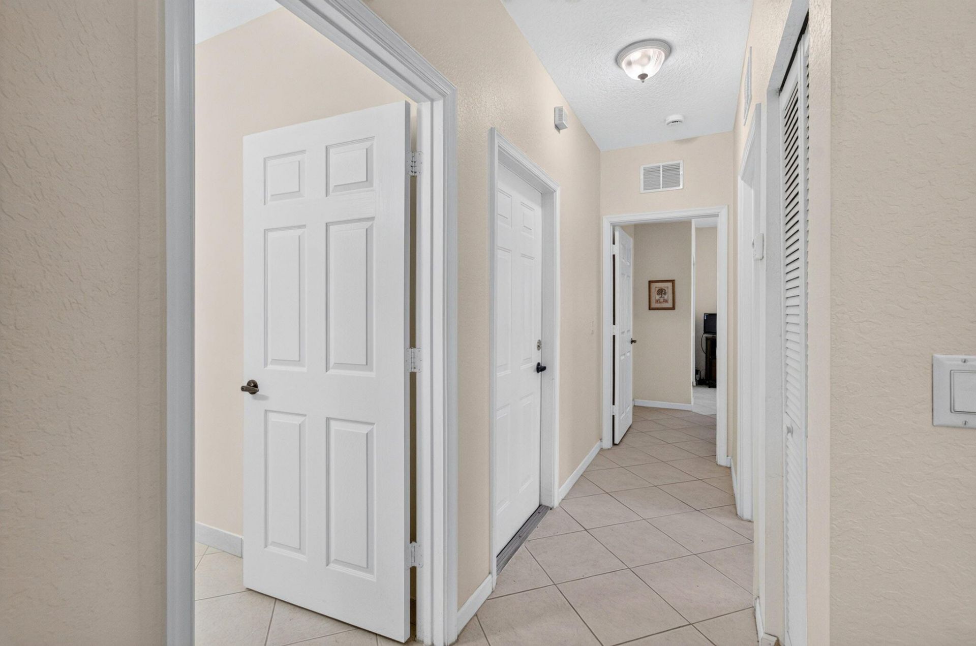 2340 Windjammer Way, West Palm Beach, FL 33411 Photo