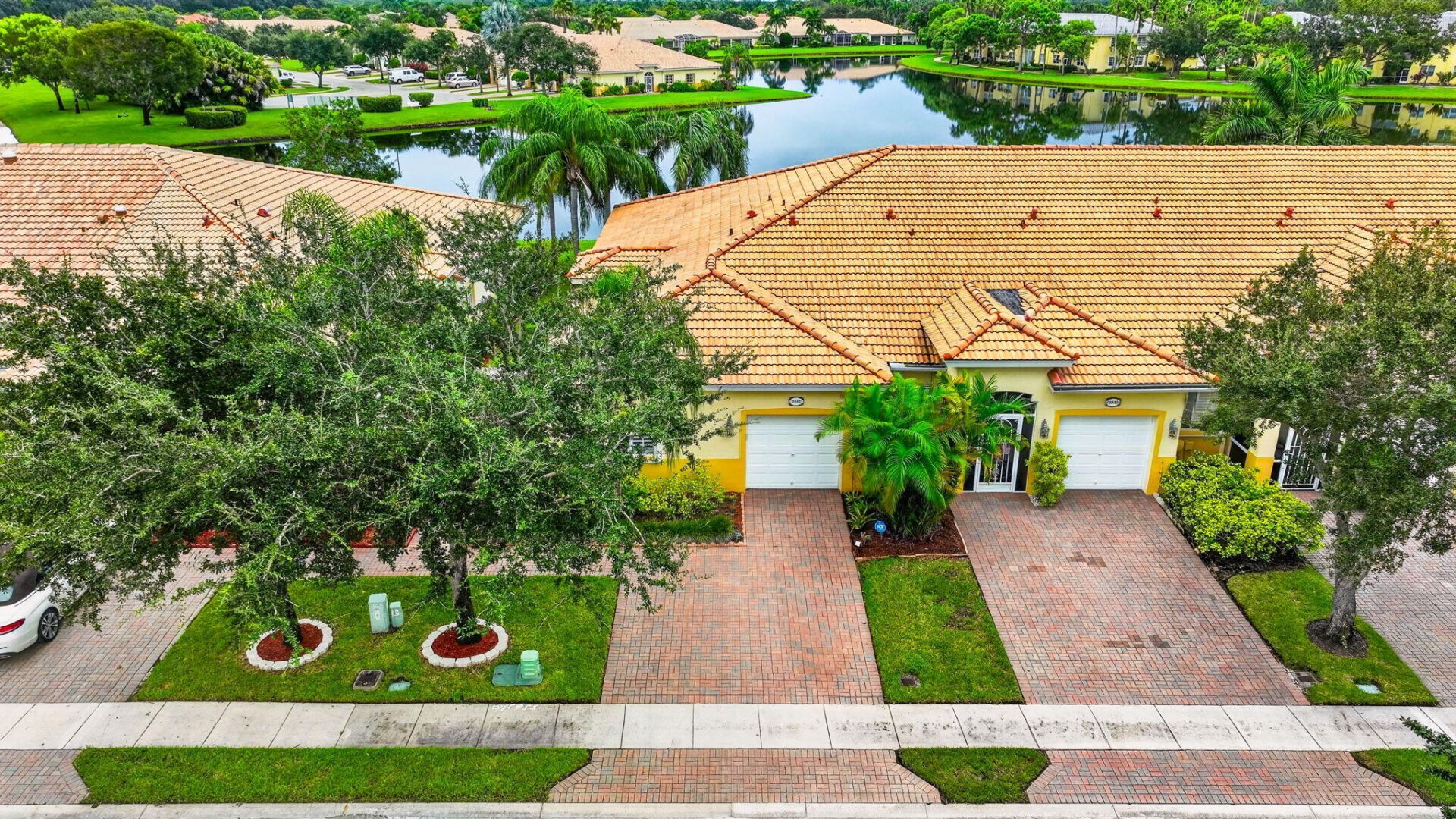 2340 Windjammer Way, West Palm Beach, FL 33411 Photo