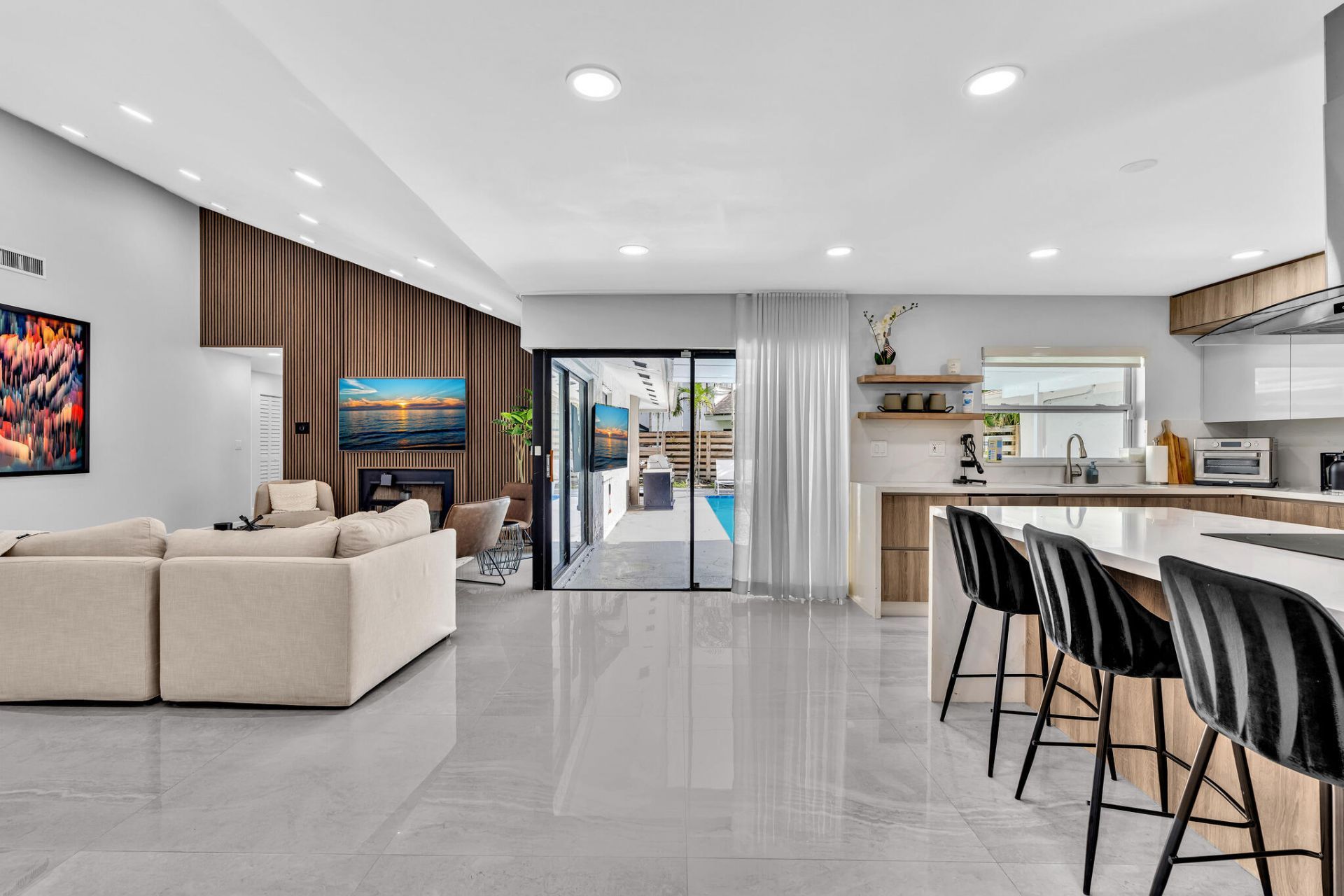 136 Greens Road, Hollywood, FL 33021 Photo