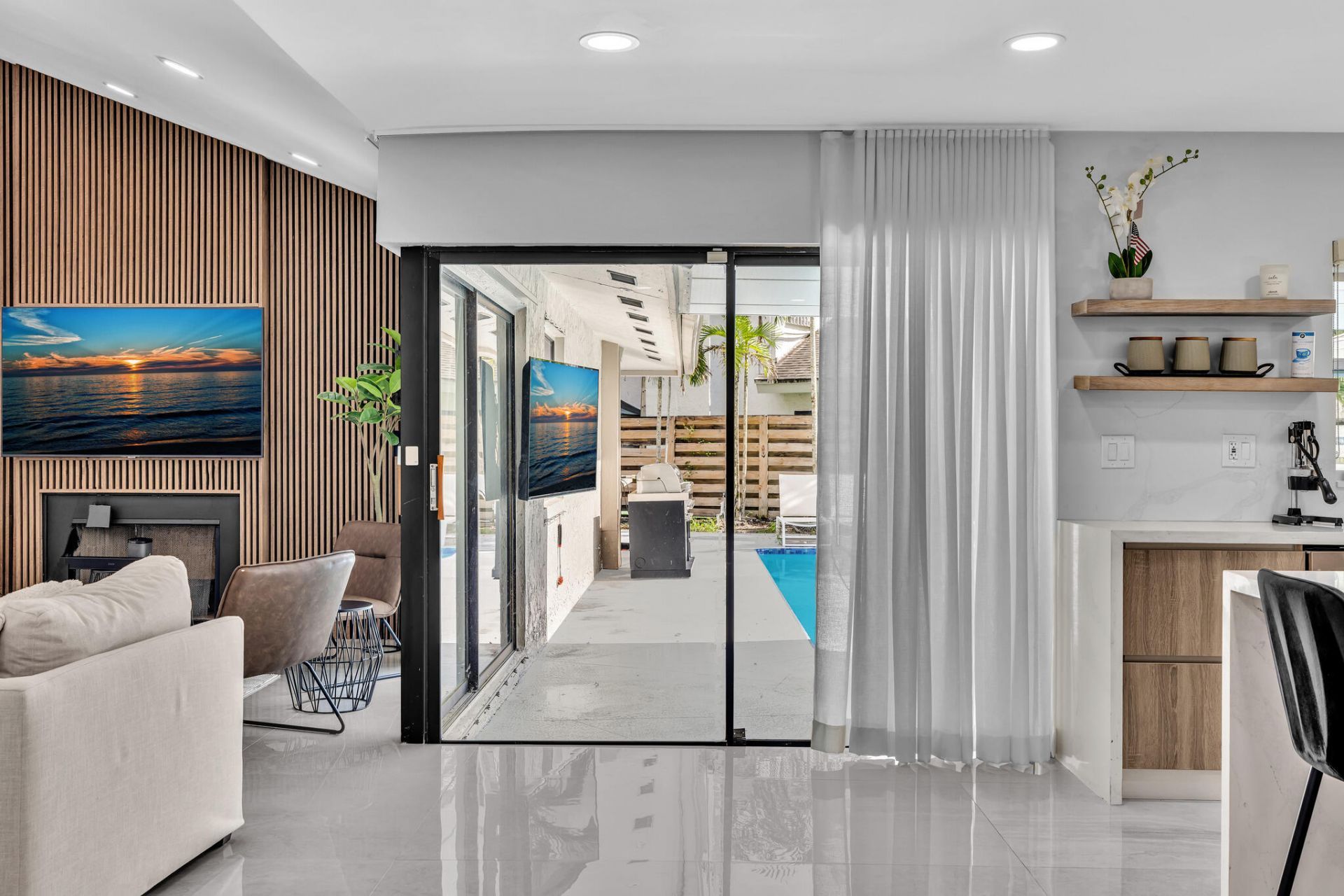 136 Greens Road, Hollywood, FL 33021 Photo