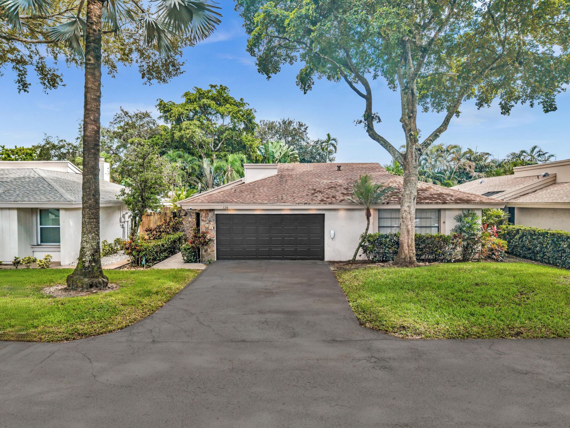 136 Greens Road, Hollywood, FL 33021 Photo