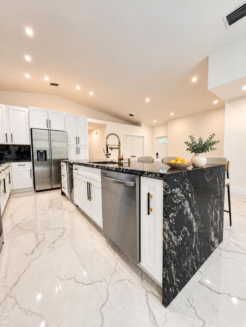 7098 Chesapeake Circle, Boynton Beach, FL 33436 Photo