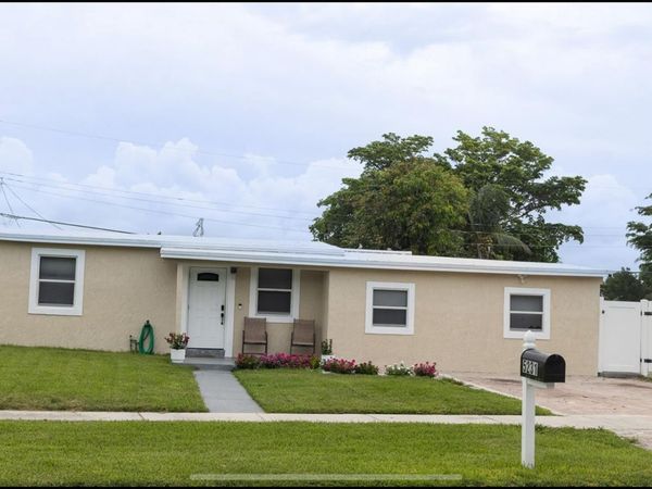 5231 NE 19TH Terrace, Pompano Beach, FL 33064